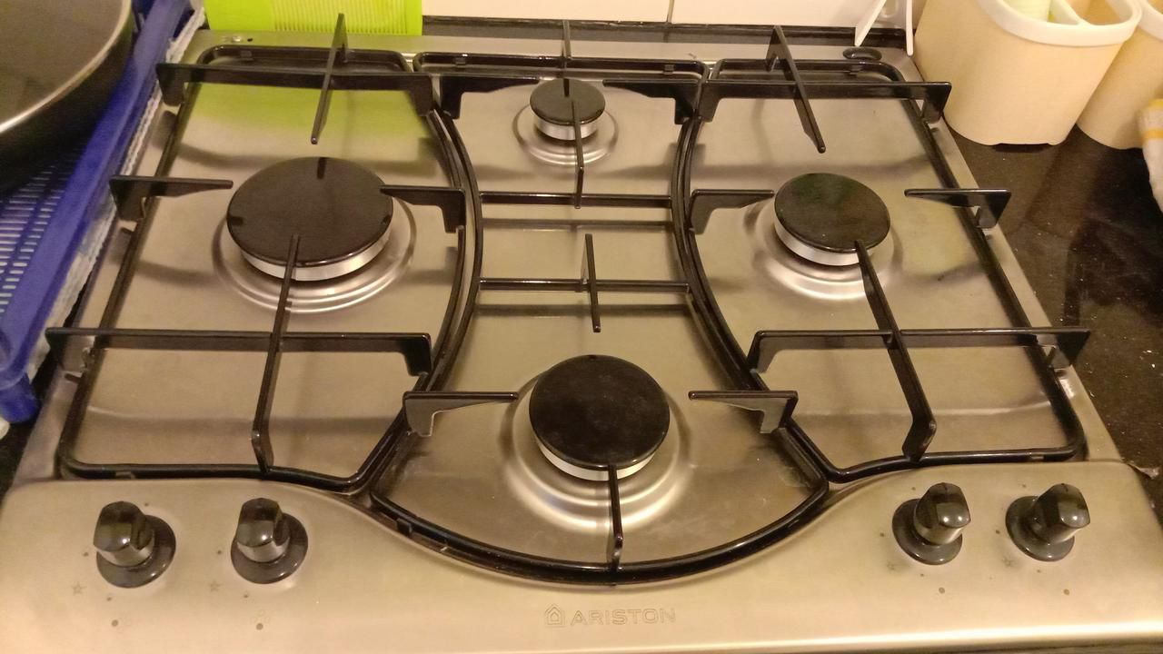 Dokumentasi layanan service Ariston 2