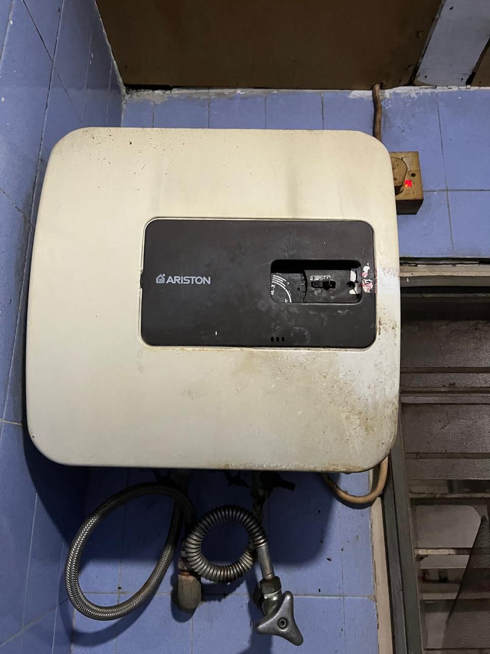 Dokumentasi layanan service Ariston 9